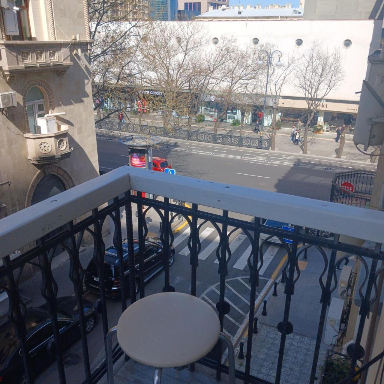 Gates Of Baku Apartment Exterior photo
