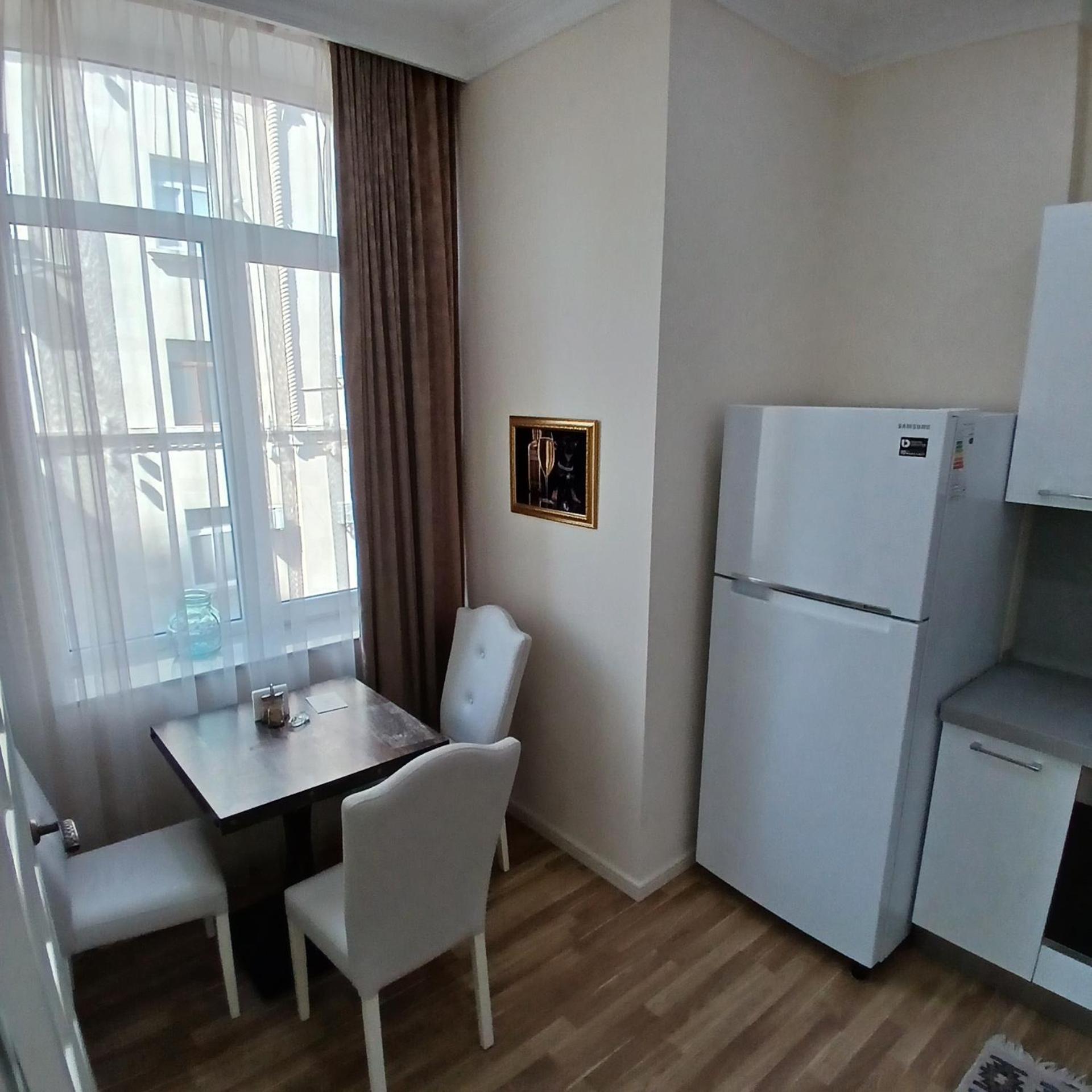 Gates Of Baku Apartment Exterior photo