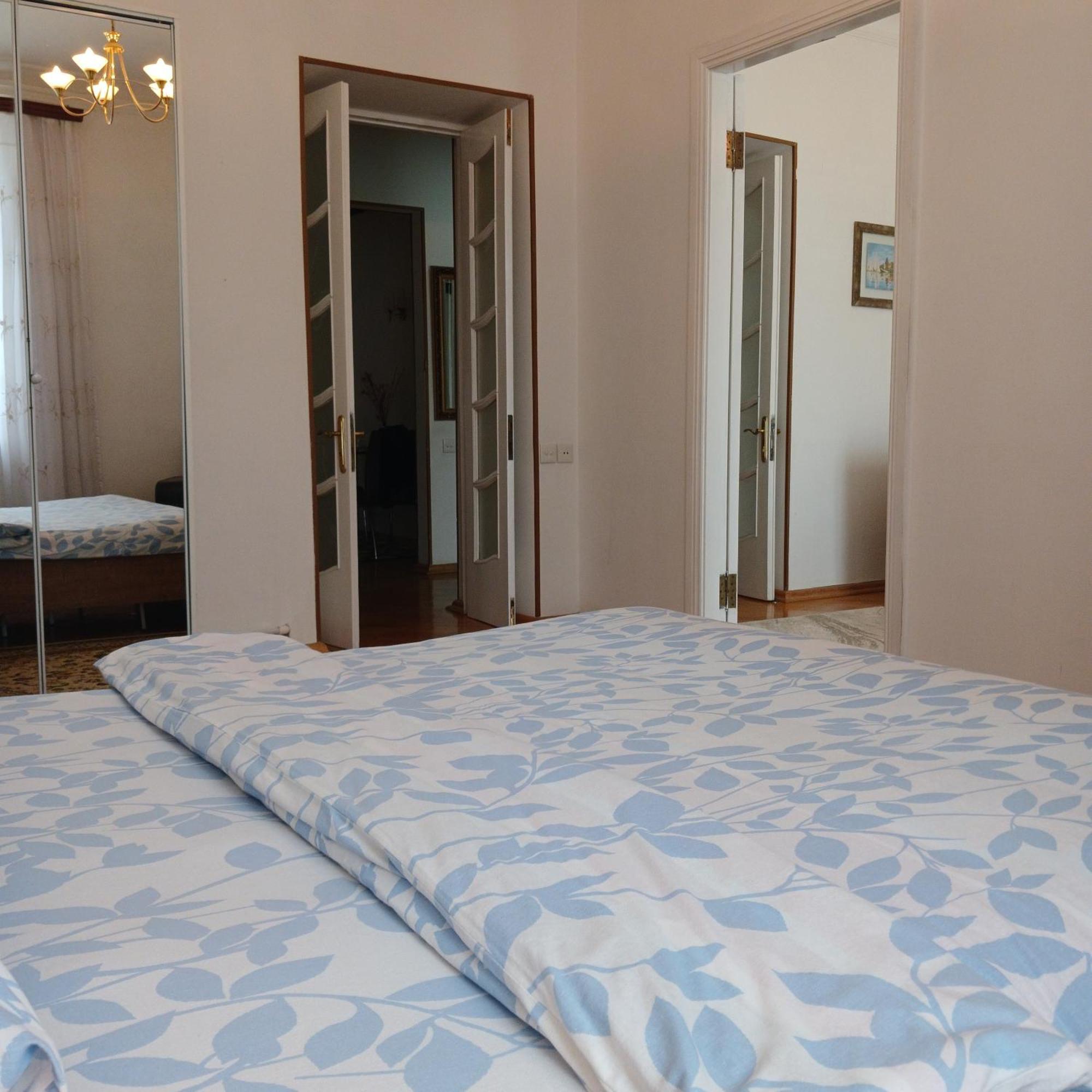 Gates Of Baku Apartment Exterior photo